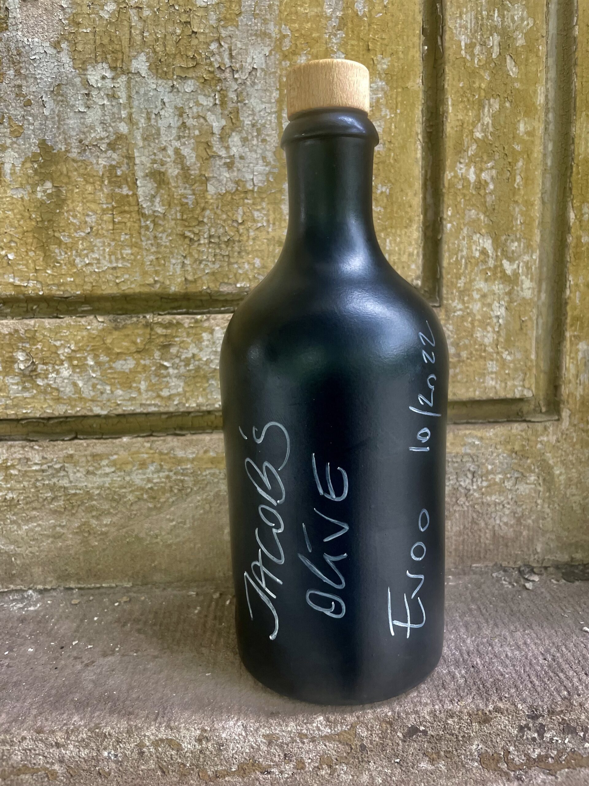 Jacobs Olive EVOO Flasche mit perfekter Balance und Erntedatum 10.12.22